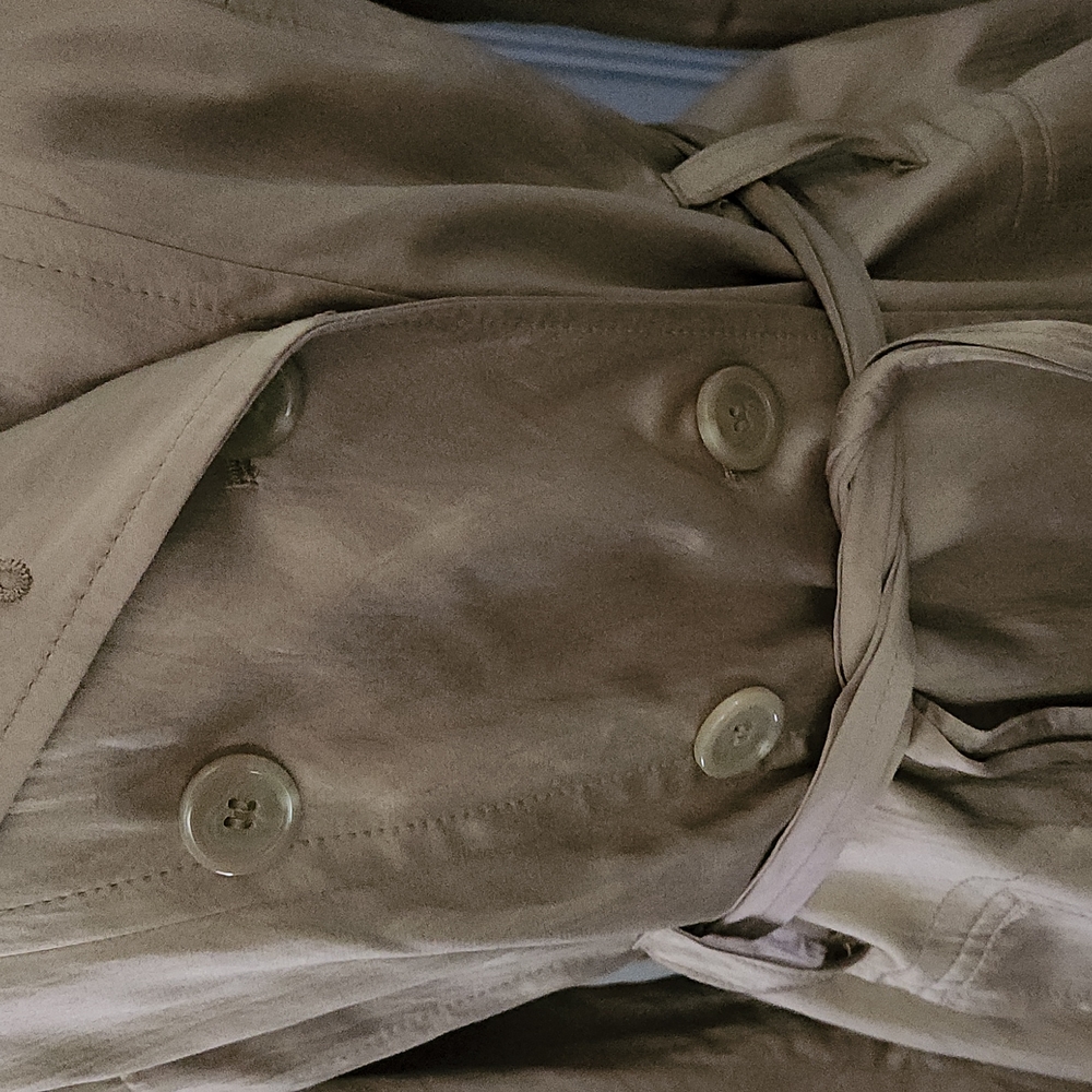 SALE! I.N.C. Champagne Dressy Trench Coat. - Picture 3 of 13